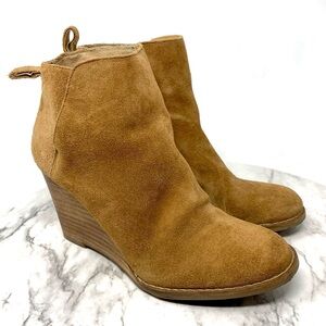 Lucky Brand Yezzah Suede Wedge Ankle Boots 6 Classic Neutral Bohemian Preppy